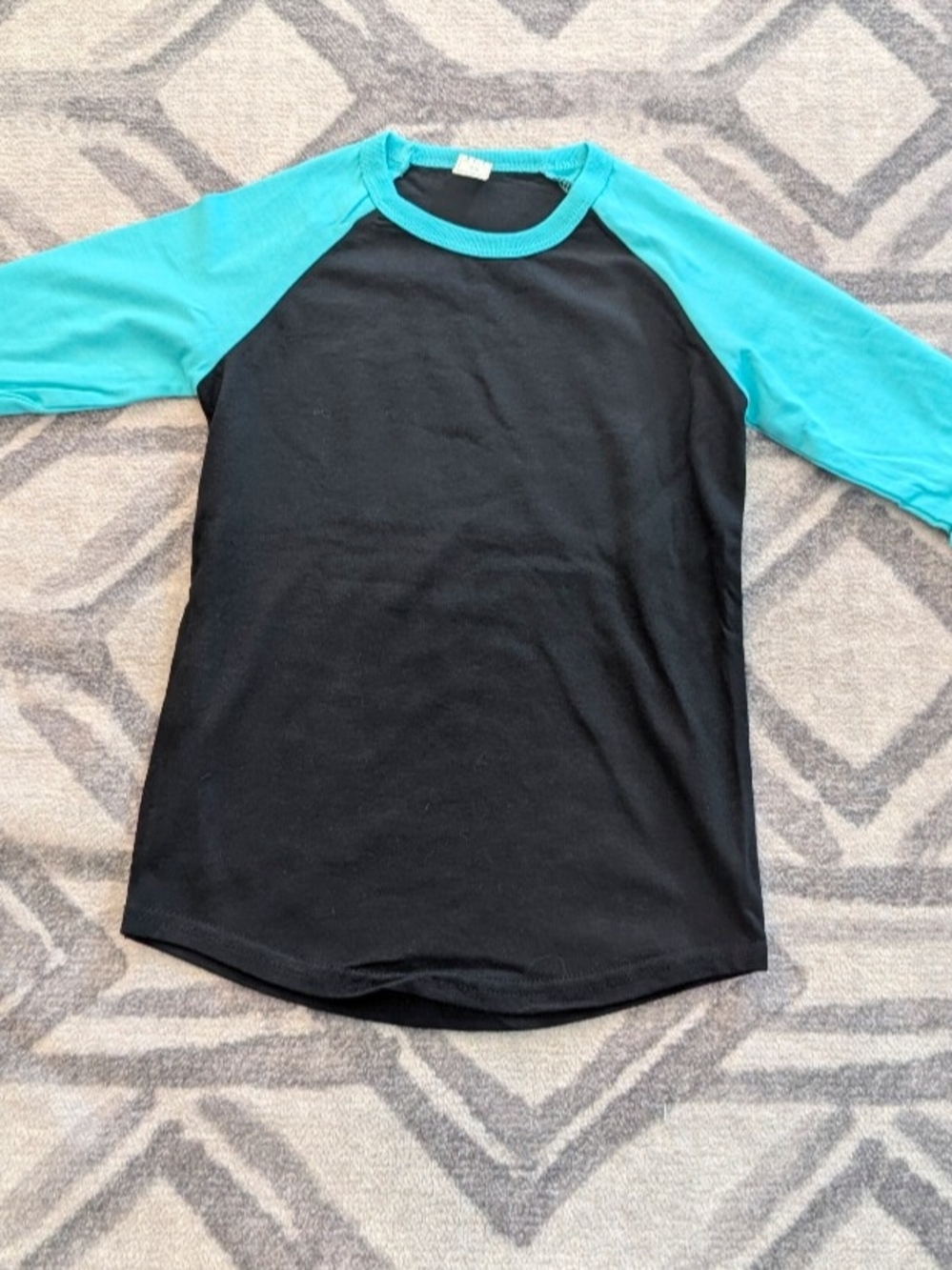 Kids Black & Teal Raglan Long Sleeve Tee by